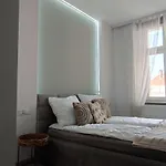 View Saperów Ii - Klimatyzacja, Przy Parku *