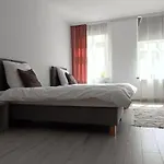 View Saperów Ii - Klimatyzacja, Przy Parku *